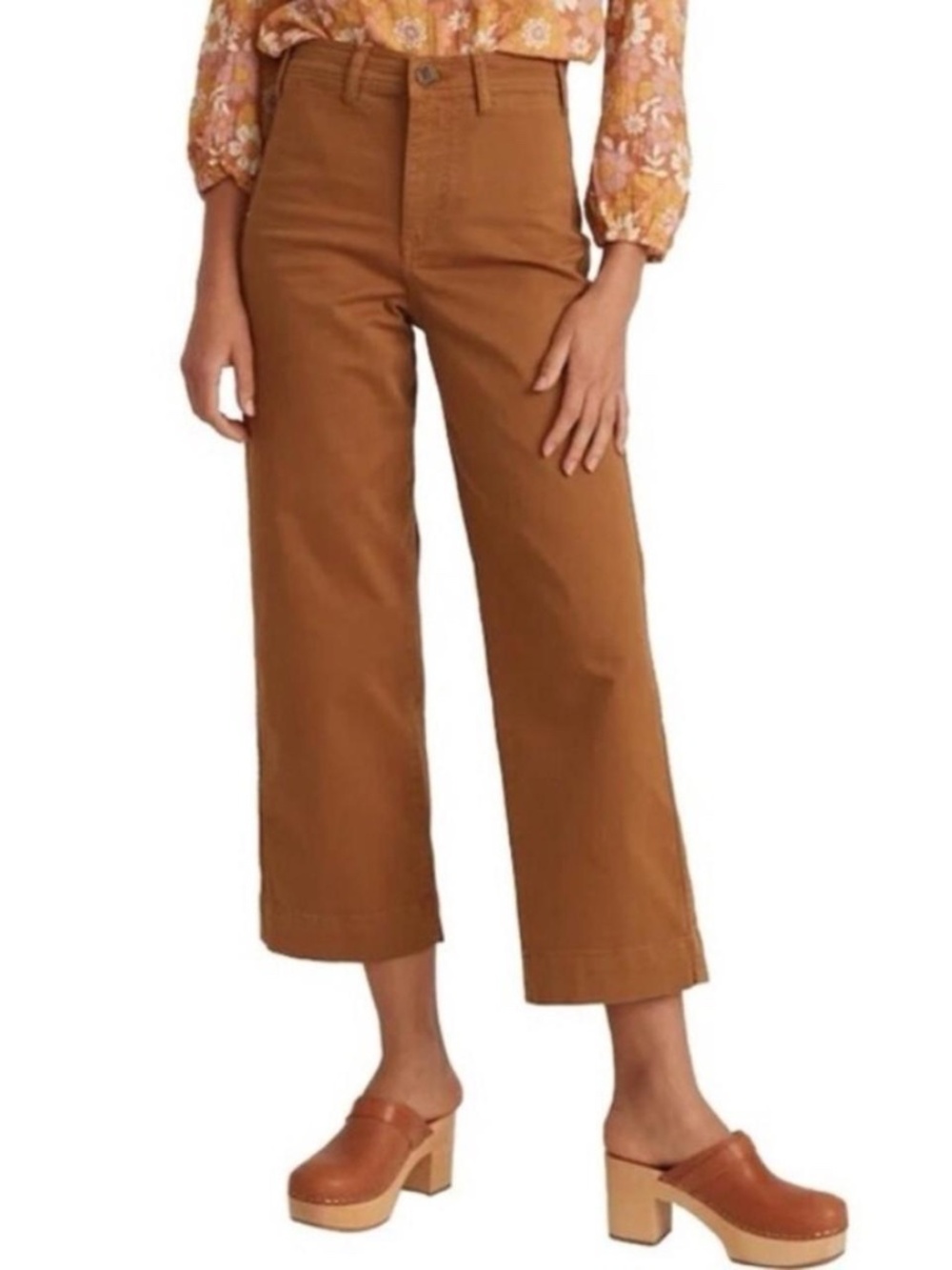 Marine Layer Bridget Cropped Wide Leg Pants in Rust Brown